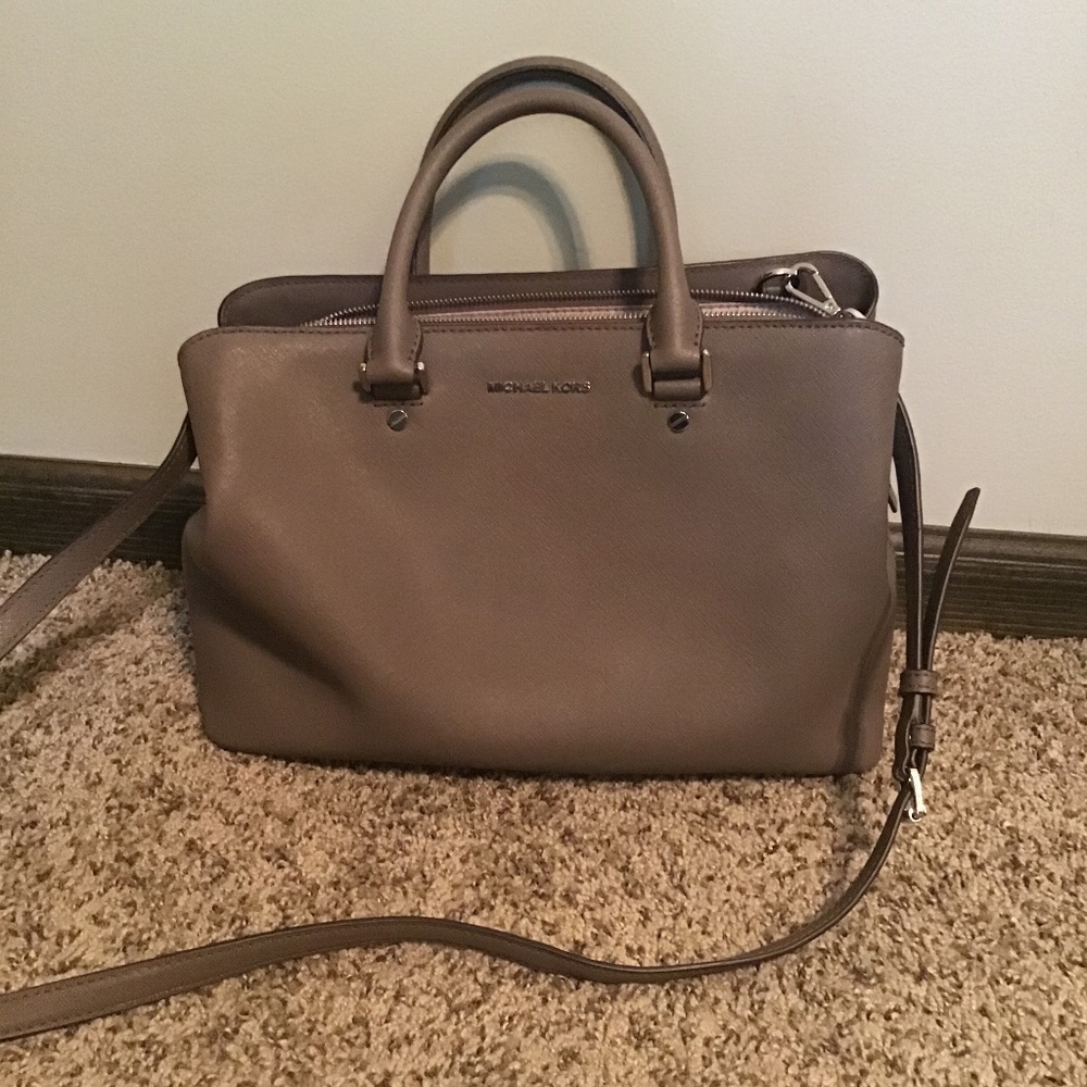 Michael Kors Savannah tote